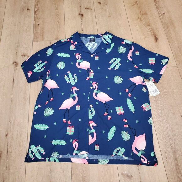 BIOWORLD Mens Holiday Flamingo Cactus Hawaiian Lights Button Down Shirt Xmas 2XL - Picture 1 of 10
